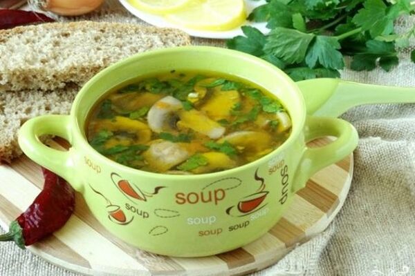 Рецепт приготовления супа из шампиньонов: простой и вкусный рецепт