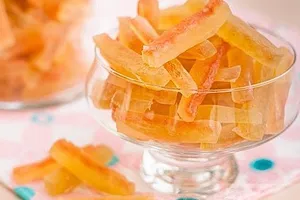 Цукаты из арбузных корок - пошаговый рецепт Цукаты из арбузных корок - пошаговый рецепт