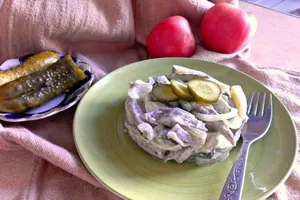 Салат с солеными огурцами и говядиной - пошаговый рецепт Салат с солеными огурцами и говядиной - пошаговый рецепт
