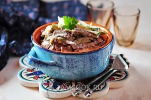 Салат с солеными огурцами и говяжьим сердцем - пошаговый рецепт Салат с солеными огурцами и говяжьим сердцем - пошаговый рецепт