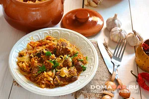 Тушеная капуста с мясом - пошаговый рецепт Тушеная капуста с мясом - пошаговый рецепт