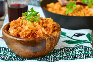 Тушеная капуста с мясом в мультиварке - пошаговый рецепт Тушеная капуста с мясом в мультиварке - пошаговый рецепт