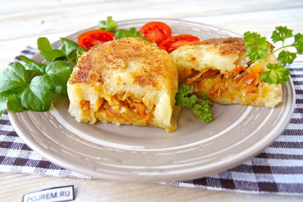 Картопляники з капустою