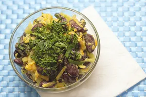 Салат из куриных сердечек с солеными огурцами - пошаговый рецепт Салат из куриных сердечек с солеными огурцами - пошаговый рецепт