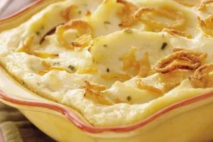 Картошка в духовке со сметаной - пошаговый рецепт Картошка в духовке со сметаной - пошаговый рецепт