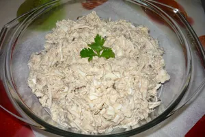 Салат с яйцами и сардинами - пошаговый рецепт Салат с яйцами и сардинами - пошаговый рецепт