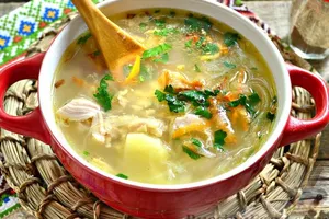 Капусняк із куркою - покроковий рецепт Капусняк із куркою - покроковий рецепт