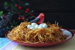 Салат "Гнездо глухаря" с огурцом - пошаговый рецепт Салат "Гнездо глухаря" с огурцом - пошаговый рецепт