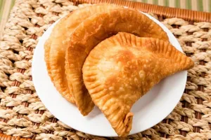Чебуреки в мультиварке - пошаговый рецепт Чебуреки в мультиварке - пошаговый рецепт