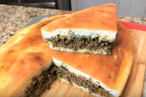 Заливной пирог с мясом - покроковий рецепт Заливной пирог с мясом - покроковий рецепт