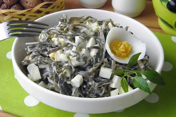 салат з морської капусти