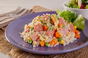 Салат с рисом и овощами - пошаговый рецепт Салат с рисом и овощами - пошаговый рецепт