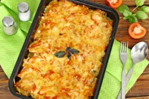 Мясо по-французски с картошкой - пошаговый рецепт Мясо по-французски с картошкой - пошаговый рецепт