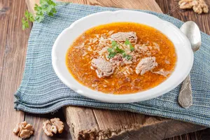 Харчо з горіхами - покроковий рецепт Харчо з горіхами - покроковий рецепт