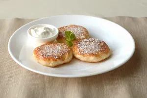 Сырники со сметаной - пошаговый рецепт Сырники со сметаной - пошаговый рецепт