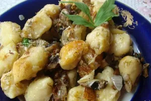 Ленивые вареники с картошкой и грибами - пошаговый рецепт Ленивые вареники с картошкой и грибами - пошаговый рецепт