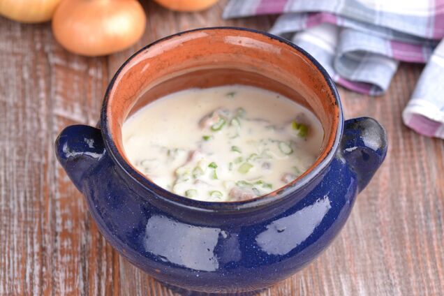 Рыба в горшочках со сметаной