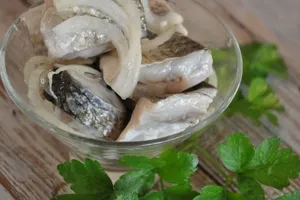 Маринованная речная рыба - пошаговый рецепт Маринованная речная рыба - пошаговый рецепт