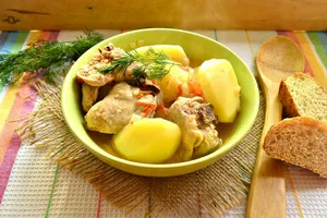 Бозбаш із курки - покроковий рецепт Бозбаш із курки - покроковий рецепт