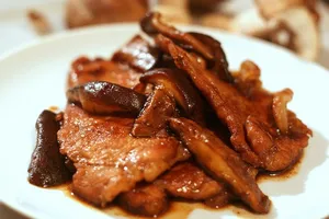 Жареное мясо с имбирем - пошаговый рецепт Жареное мясо с имбирем - пошаговый рецепт