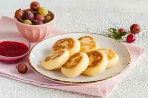 Сырники из творожной массы - пошаговый рецепт Сырники из творожной массы - пошаговый рецепт