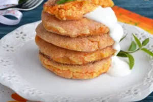 Сырники с морковью - пошаговый рецепт Сырники с морковью - пошаговый рецепт