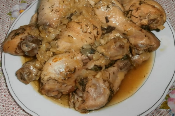 Курица, тушенная в пиве по-дачному