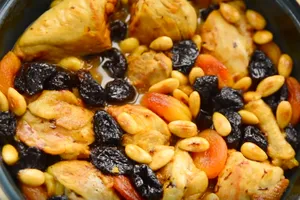 Тушеная курица по-восточному - пошаговый рецепт Тушеная курица по-восточному - пошаговый рецепт