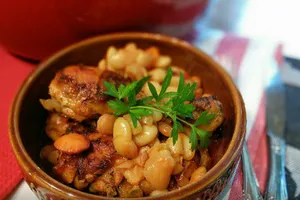 Тушеная курица с фасолью в мультиварке - пошаговый рецепт Тушеная курица с фасолью в мультиварке - пошаговый рецепт