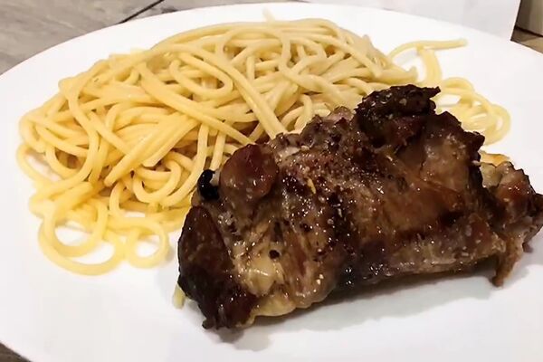 Індичка, фарширована сулугуні та оливками