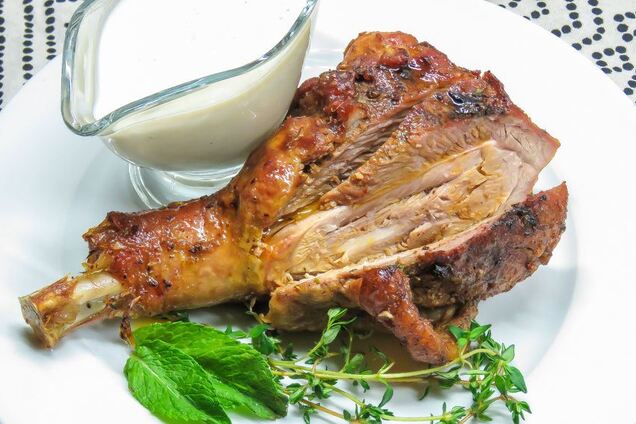 Индейка в рукаве со сметаной