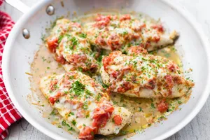 Жареное куриное филе по-французски - пошаговый рецепт Жареное куриное филе по-французски - пошаговый рецепт