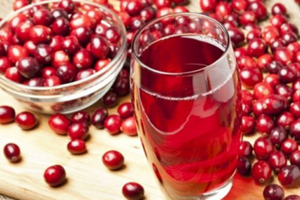 Настоянка на журавлині з цукром