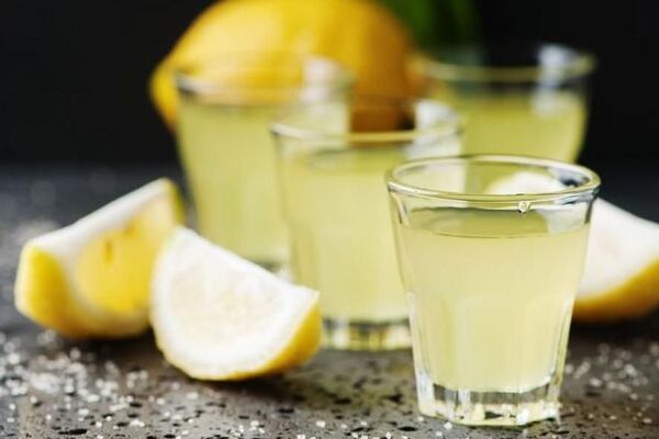 Лимонна настоянка