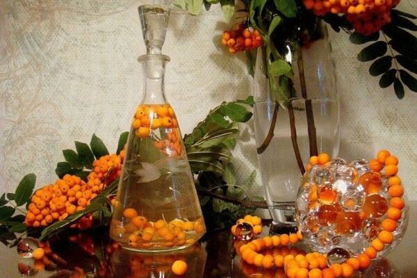 Горобинова настоянка на спирті