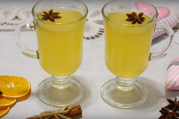 Глінтвейн із білого вина з соком