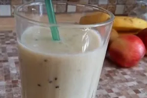 Смузи с бананом и киви - пошаговый рецепт Смузи с бананом и киви - пошаговый рецепт