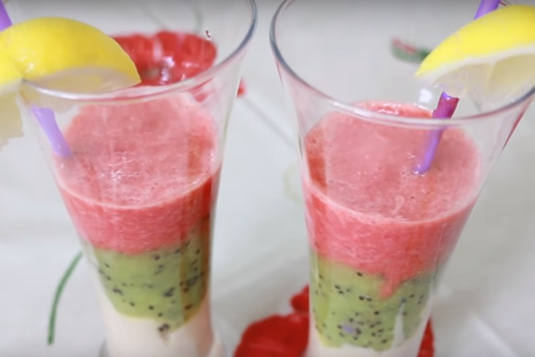 Смузі з полуницею і медом