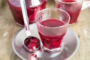 Вишневий кисіль із лимоном - покроковий рецепт Вишневий кисіль із лимоном - покроковий рецепт