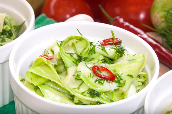 Маринованные кабачки с медом и чесноком