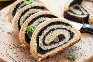 Маковый рулет на дрожжах - пошаговый рецепт Маковый рулет на дрожжах - пошаговый рецепт