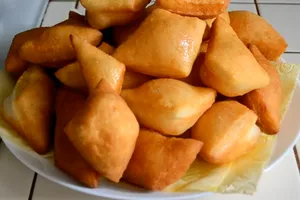 Баурсаки на дріжджах - покроковий рецепт Баурсаки на дріжджах - покроковий рецепт