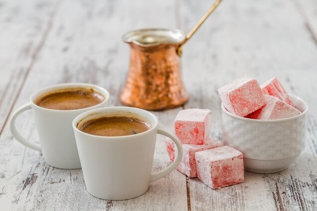 Клубничный рахат-лукум на желатине