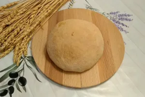 Домашній кукурудзяний хліб - покроковий рецепт Домашній кукурудзяний хліб - покроковий рецепт