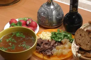 Хаш з бичачого хвоста - покроковий рецепт Хаш з бичачого хвоста - покроковий рецепт