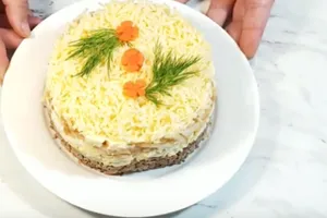 Салат з печінкою та яблуками - покроковий рецепт Салат з печінкою та яблуками - покроковий рецепт