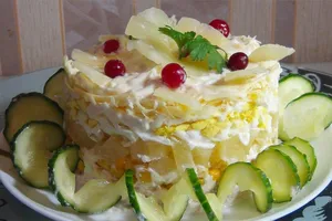 Салат с ананасом, курицей и сыром - пошаговый рецепт Салат с ананасом, курицей и сыром - пошаговый рецепт
