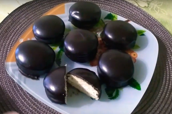 Бісквітний Чоко Пай