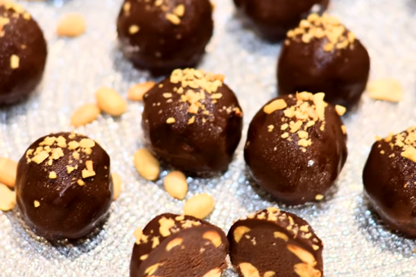 Конфеты с арахисом