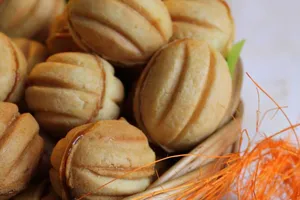 Горішки без духовки - покроковий рецепт Горішки без духовки - покроковий рецепт